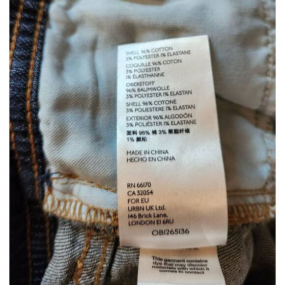 Anthropologie Pilcro Mid Rise Slim Boyfriend Jeans with Side Detail Size 25 - Picture 9 of 9